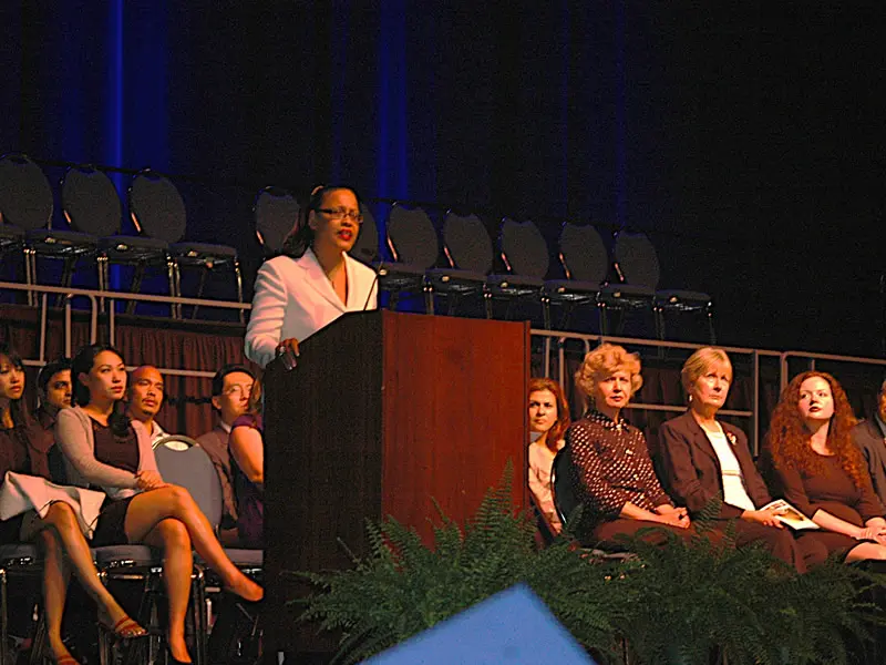 graduation_speaker
